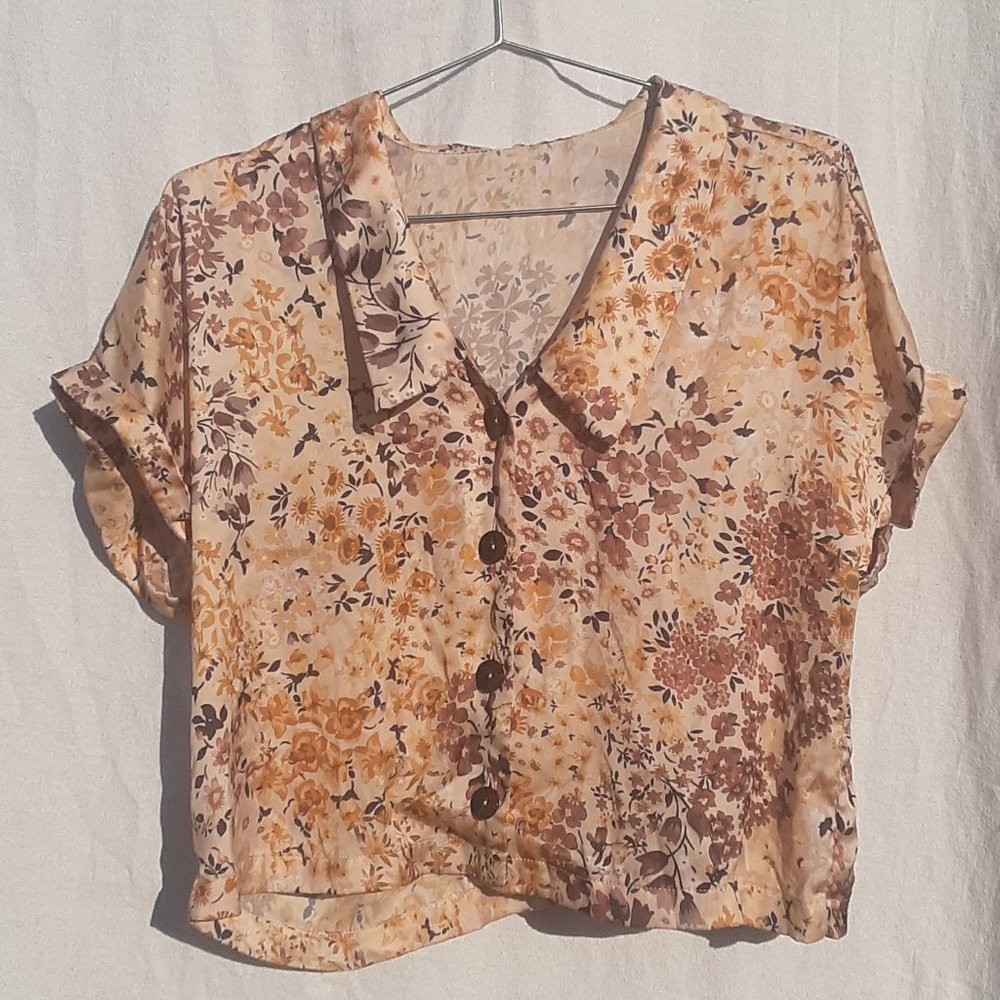 mango M ~ short sleeved floral blouse